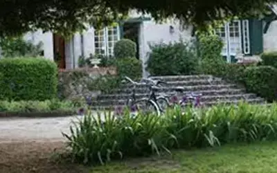Le béguinage Cour Cheverny partenaire au gré des vents montgolfiere